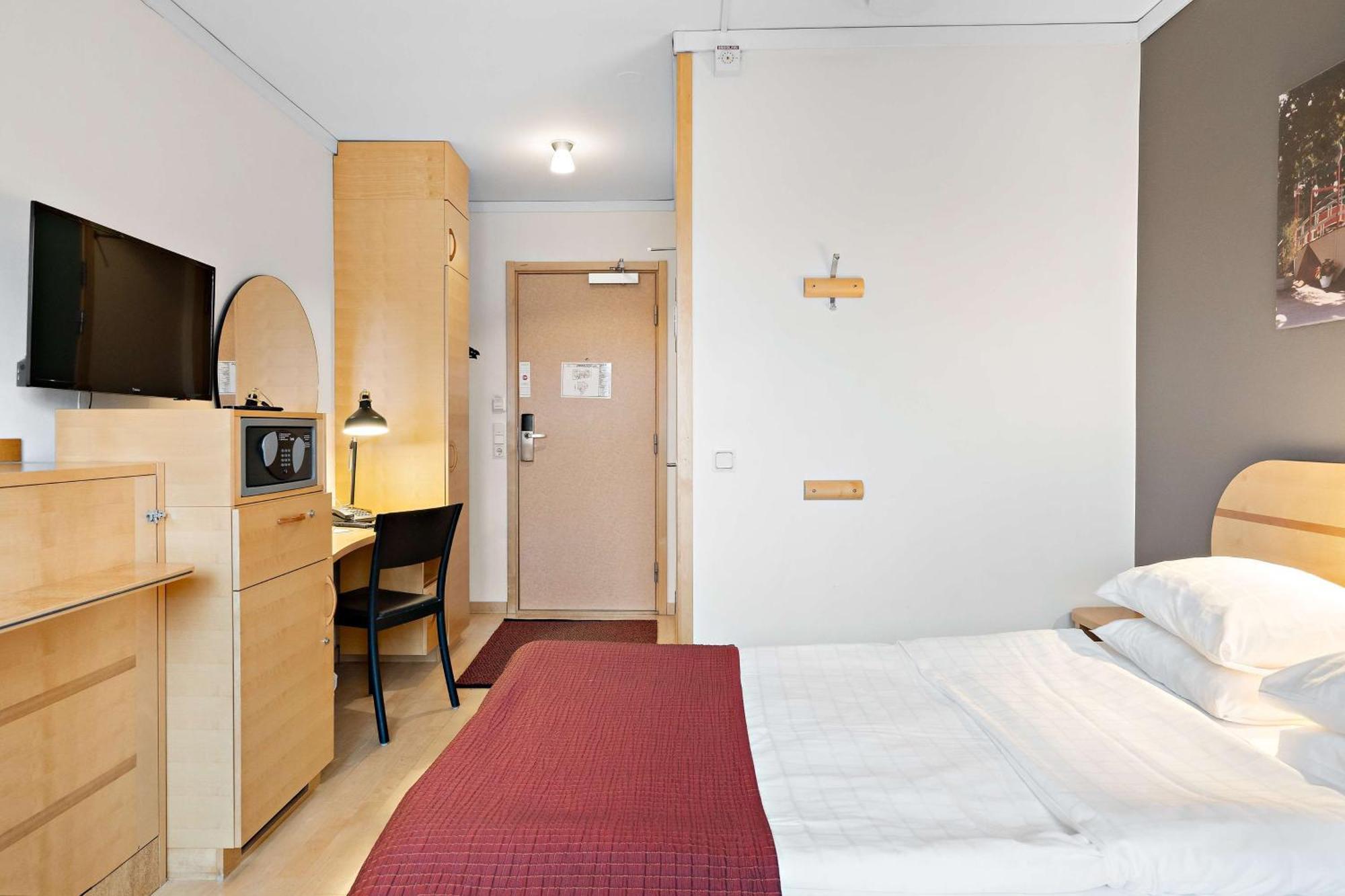 Heden Hotell 4*