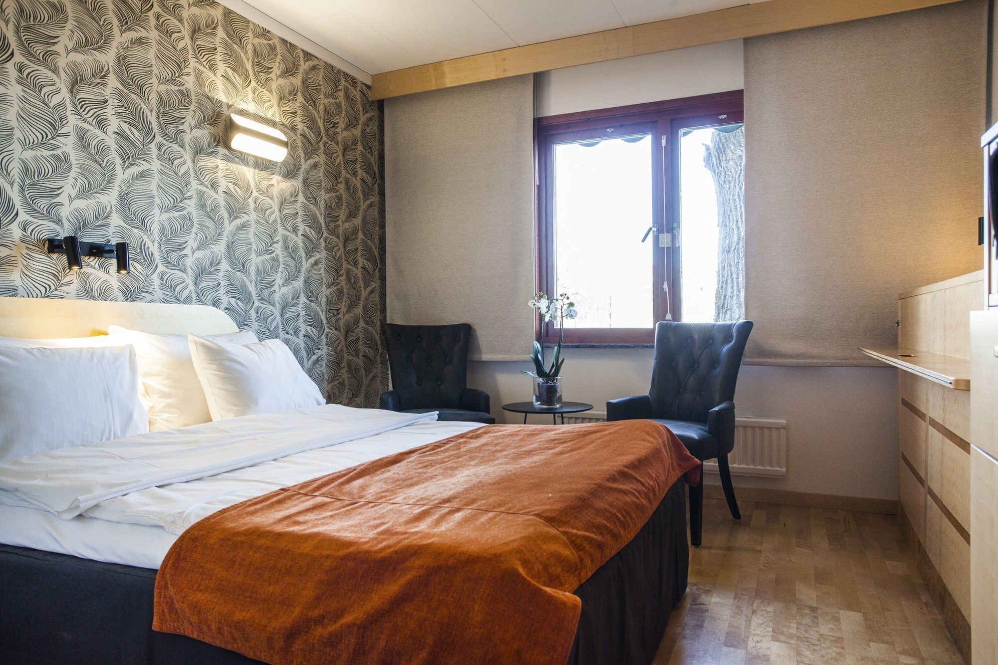 Hotell Heden 4*